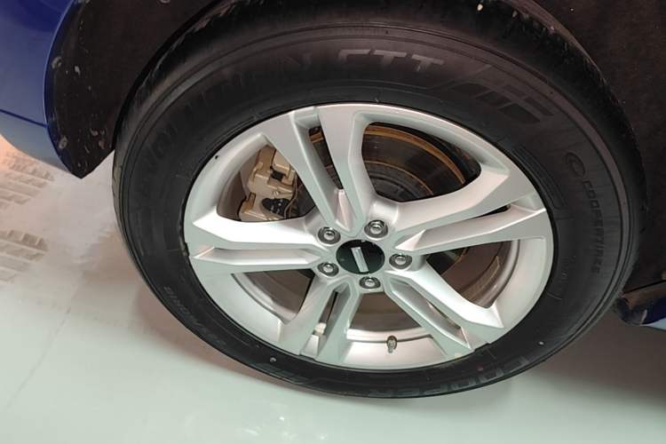 Used Wey VV5 2019 1.5T Two-Wheel Drive Smart Pioneer Exterior 5