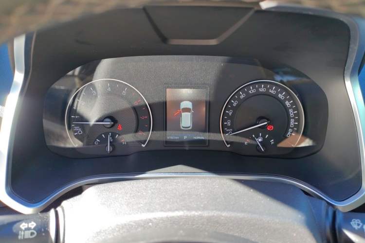 Used Wey VV5 2019 Upgraded Model 2.0T Two-Wheel Drive Ultra-Luxury Version China V Standard Instrument Cluster