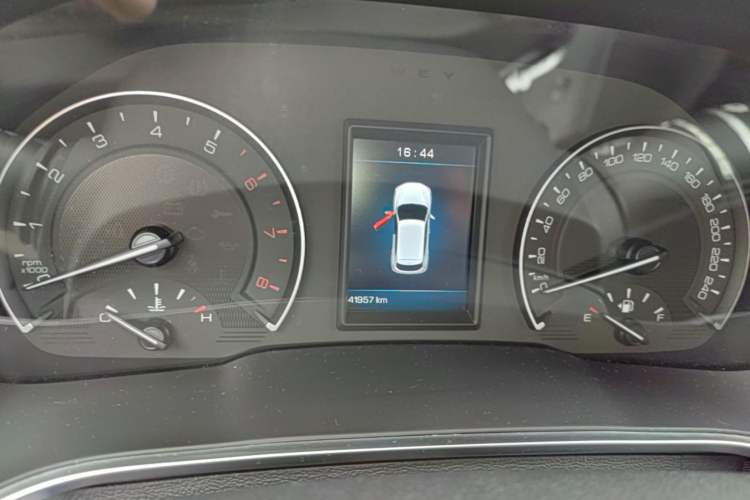 Used Wey VV5 2019 1.5T Two-Wheel Drive Color Pioneer Instrument Cluster