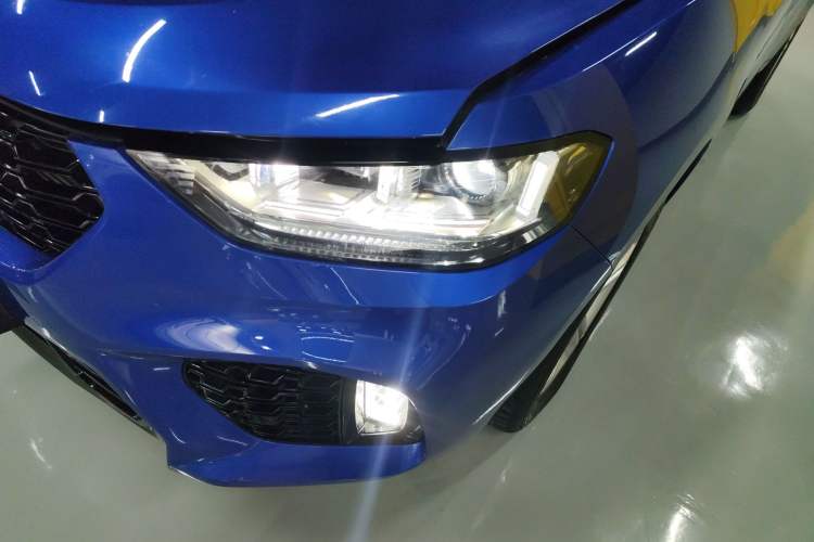 Used Wey VV5 2019 1.5T Two-Wheel Drive Smart Pioneer Left Front Headlight