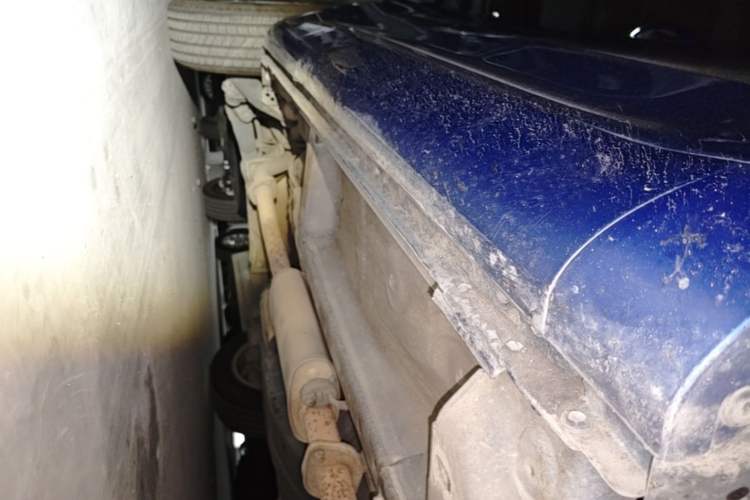 Used Wey VV5 2019 1.5T Two-Wheel Drive Color Pioneer Right Side Sill