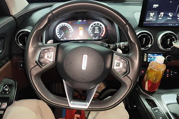 Used Wey VV5 2019 1.5T Two-Wheel Drive Smart Pioneer Steering Wheel