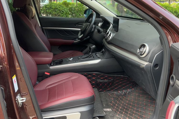 Used Wey VV5 2019 Upgraded Model 2.0T Two-Wheel Drive Flagship Version China V Standard Right Front Seat
