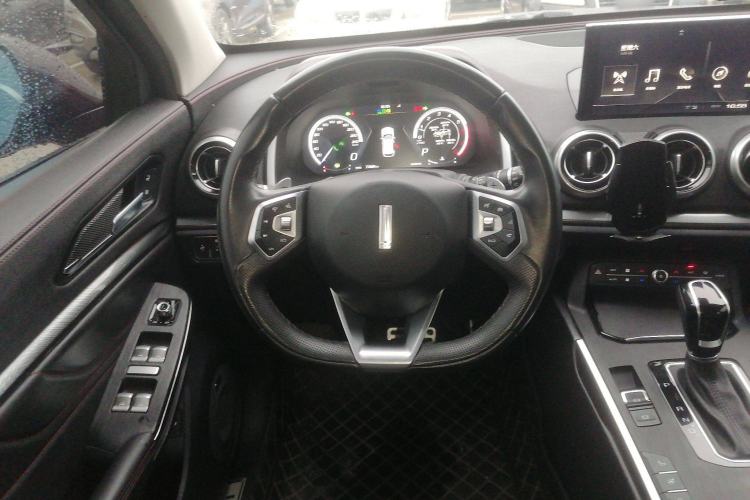 Used Wey VV5 2019 Upgraded Model 2.0T Two-Wheel Drive Flagship Version China V Standard Steering Wheel