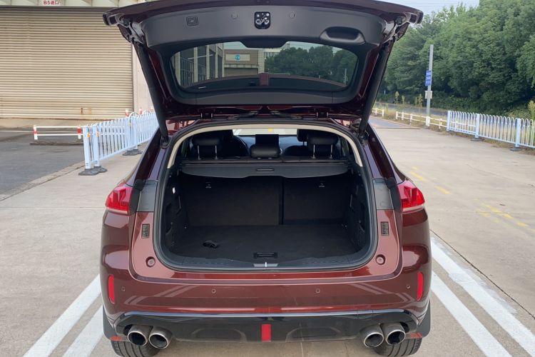 Used Wey VV5 2019 Upgraded Model 2.0T Two-Wheel Drive Flagship Version China V Standard Trunk
