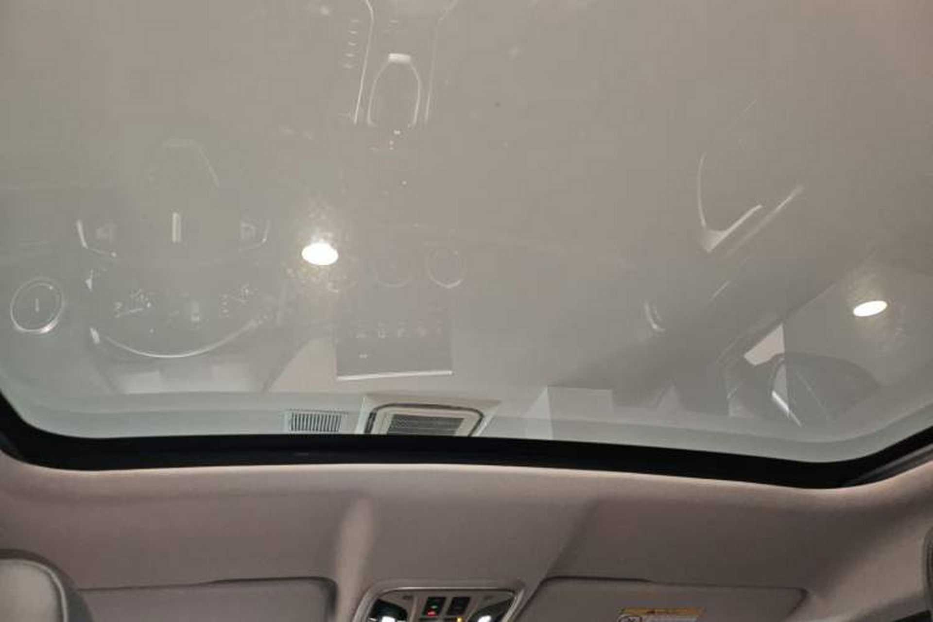 Used Wey VV5 2019 1.5T Two-Wheel Drive Color Pioneer Headliner