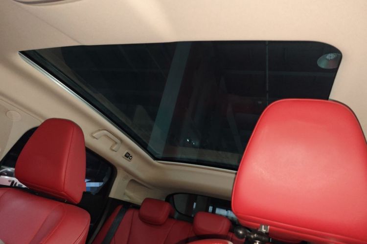 Used Wey VV5 2019 1.5T Two-Wheel Drive Smart Pioneer Headliner