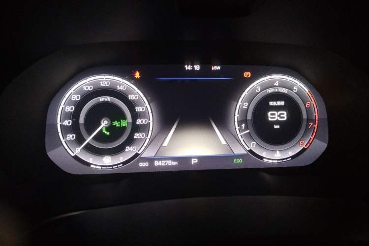 Used Wey VV5 2019 Upgraded Model 2.0T Two-Wheel Drive Flagship Version China V Standard Instrument Cluster
