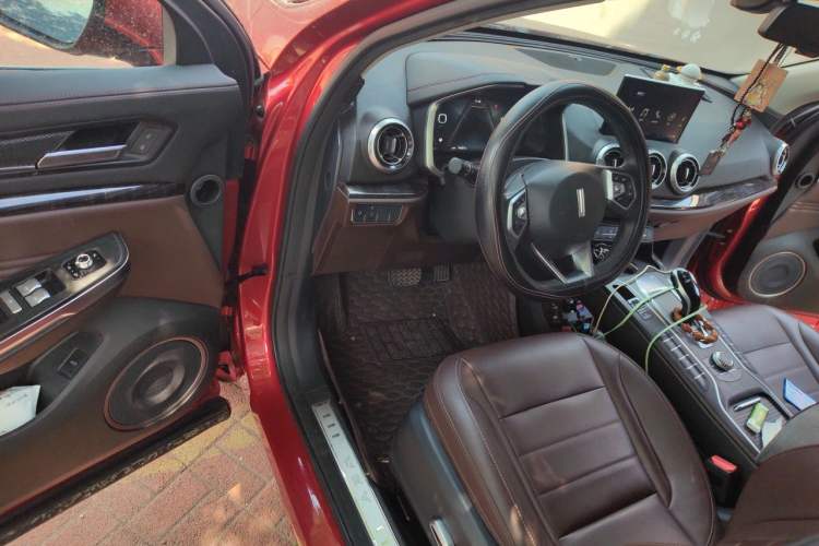 Used Wey VV5 2019 1.5T Two-Wheel Drive Smart Pioneer Driver Seat