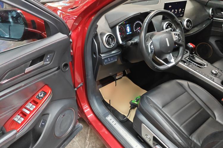 Used Wey VV5 2019 Upgraded Model 2.0T Two-Wheel Drive Ultra-Luxury Version China VI Standard Driver Seat