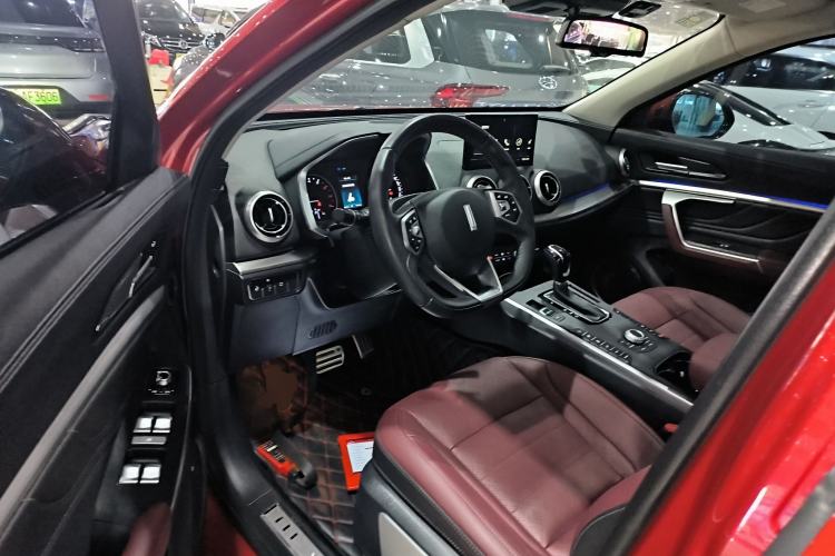 Used Wey VV5 2019 Upgraded Model 2.0T Two-Wheel Drive Ultra-Luxury Version China VI Standard Driver Seat
