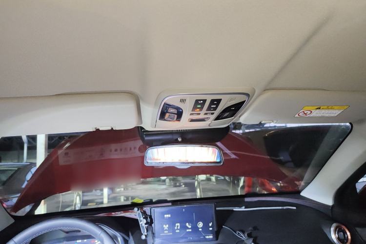 Used Wey VV5 2019 Upgraded Model 2.0T Two-Wheel Drive Flagship Version China V Standard Headliner