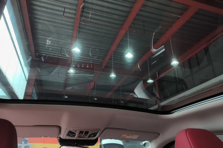 Used Wey VV5 2019 1.5T Two-Wheel Drive Smart Pioneer Headliner