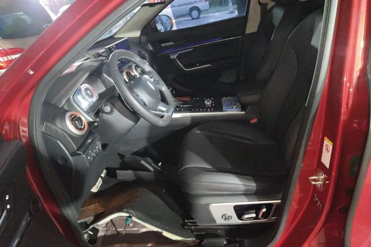 Used Wey VV5 2019 Upgraded Model 2.0T Two-Wheel Drive Flagship Version China V Standard Left Front Seat
