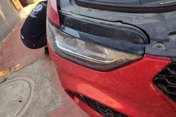 Used Wey VV5 2019 1.5T Two-Wheel Drive Smart Pioneer Right Front Headlight