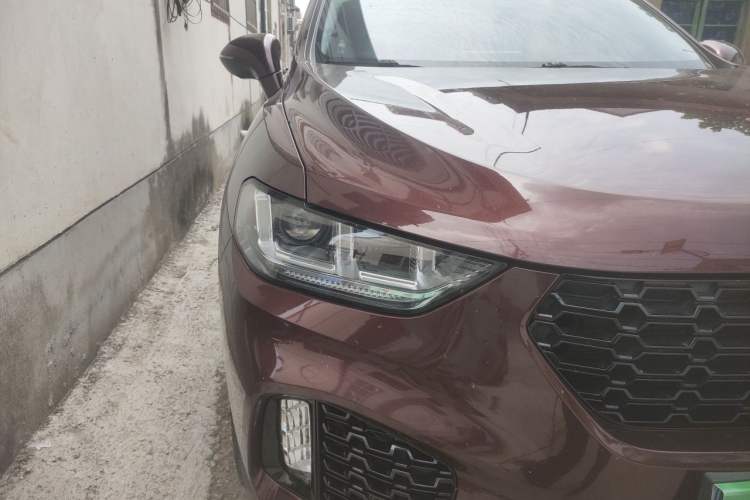 Used Wey VV5 2019 Upgraded Model 2.0T Two-Wheel Drive Flagship Version China V Standard Right Front Headlight