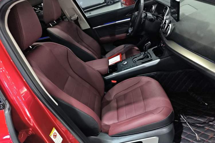 Used Wey VV5 2019 Upgraded Model 2.0T Two-Wheel Drive Ultra-Luxury Version China VI Standard Right Front Seat