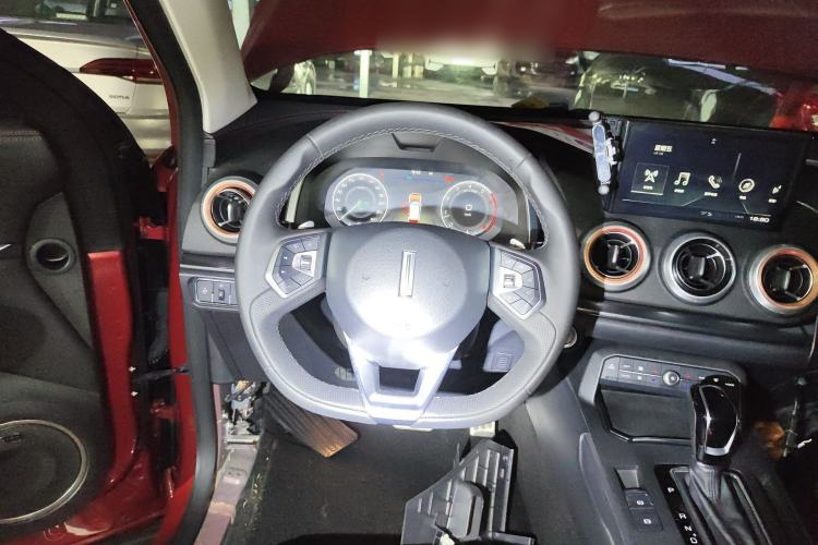 Used Wey VV5 2019 Upgraded Model 2.0T Two-Wheel Drive Flagship Version China V Standard Steering Wheel