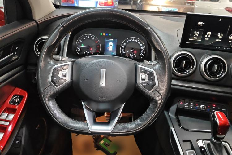 Used Wey VV5 2019 Upgraded Model 2.0T Two-Wheel Drive Ultra-Luxury Version China VI Standard Steering Wheel