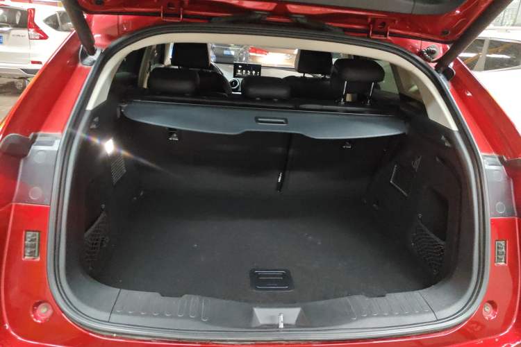 Used Wey VV5 2019 Upgraded Model 2.0T Two-Wheel Drive Ultra-Luxury Version China VI Standard Trunk