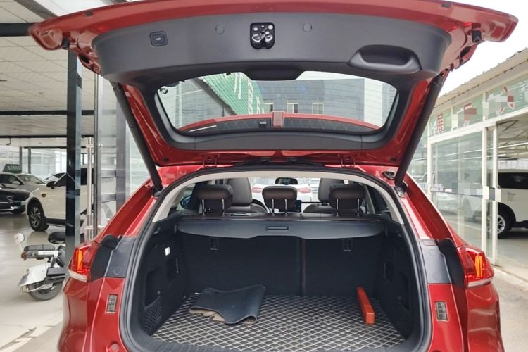 Used Wey VV5 2019 Upgraded Model 2.0T Two-Wheel Drive Ultra-Luxury Version China V Standard Trunk