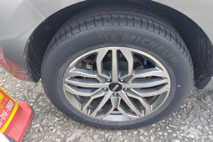 Used Wey VV5 2019 Upgraded Model 2.0T Two-Wheel Drive Ultra-Luxury Version China VI Standard Exterior 8