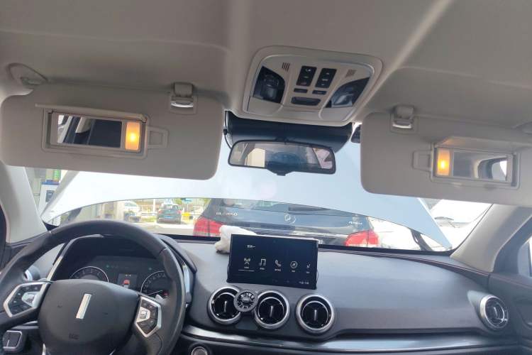 Used Wey VV5 2019 Upgraded Model 2.0T Two-Wheel Drive Ultra-Luxury Version China VI Standard Headliner