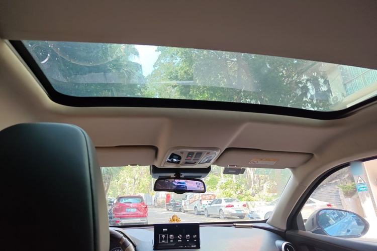 Used Wey VV5 2019 Upgraded Model 2.0T Two-Wheel Drive Ultra-Luxury Version China VI Standard Headliner