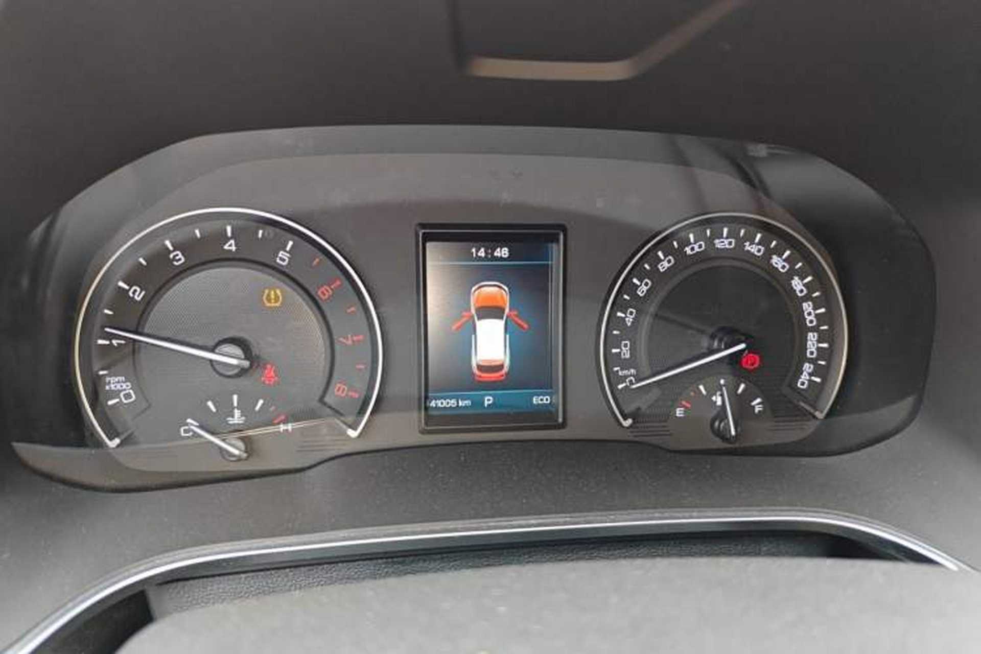 Used Wey VV5 2019 Upgraded Model 2.0T Two-Wheel Drive Ultra-Luxury Version China V Standard Instrument Cluster