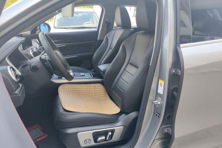 Used Wey VV5 2019 Upgraded Model 2.0T Two-Wheel Drive Ultra-Luxury Version China VI Standard Left Front Seat