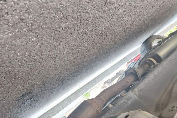 Used Wey VV5 2019 1.5T Two-Wheel Drive Color Pioneer Chassis Front Right