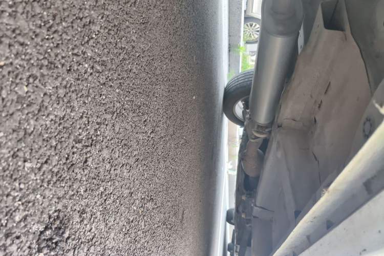Used Wey VV5 2019 1.5T Two-Wheel Drive Color Pioneer Chassis Rear Right