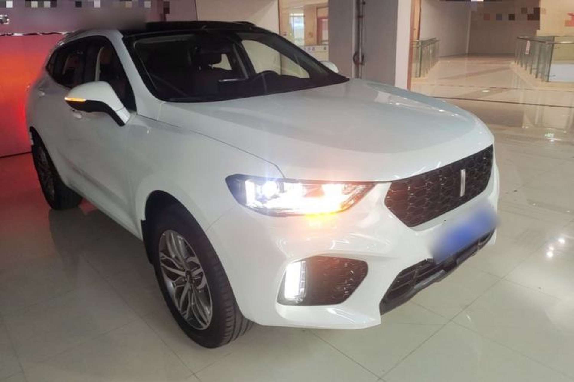 Used Wey VV5 2019 Upgraded Model 2.0T Two-Wheel Drive Ultra-Luxury Version China V Standard Exterior 1