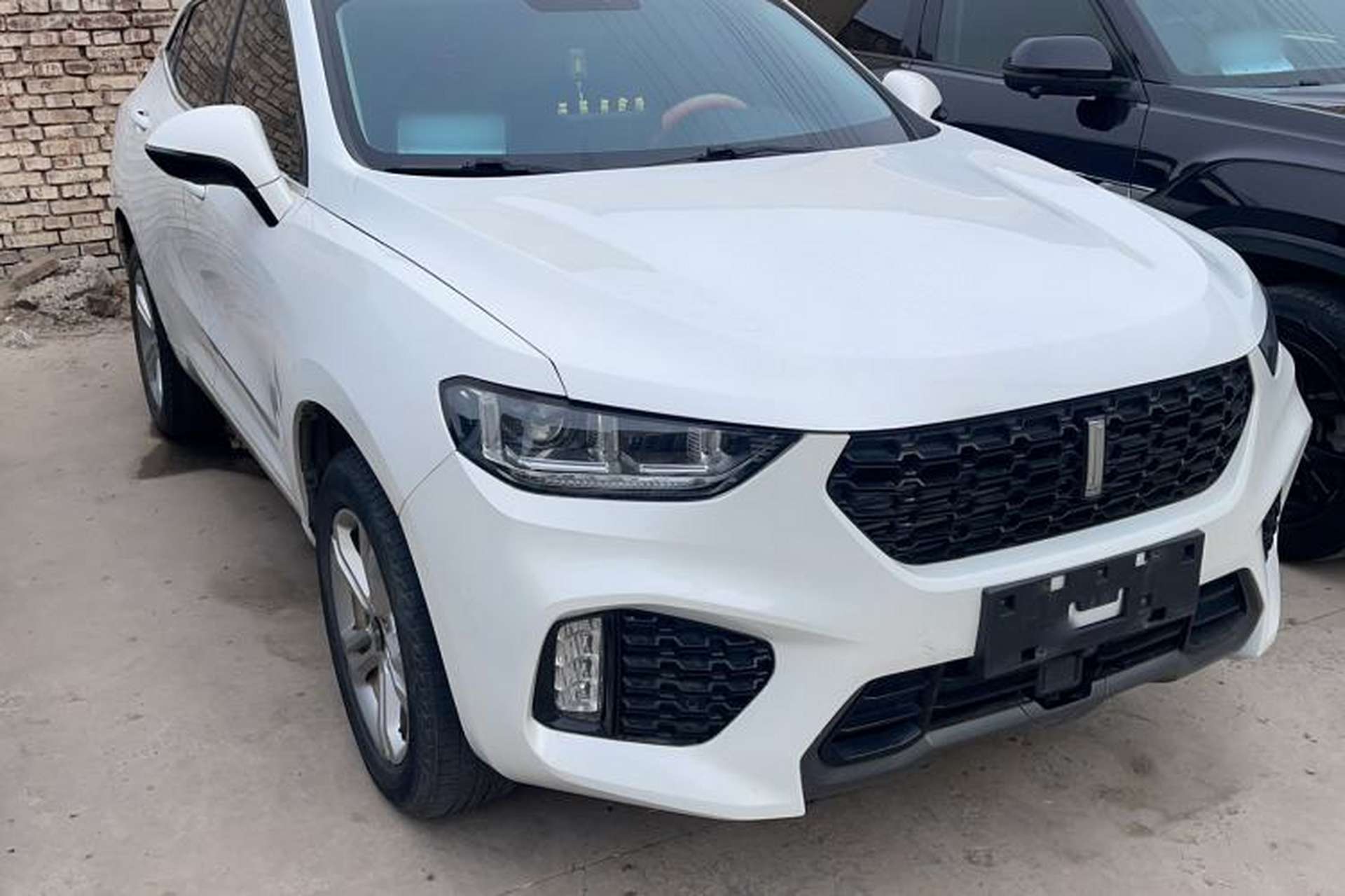Used Wey VV5 2019 1.5T Two-Wheel Drive Color Pioneer Exterior 2