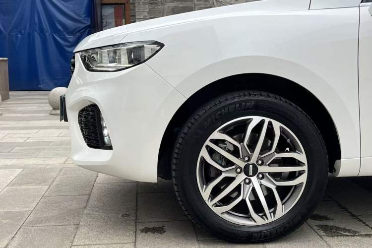 Used Wey VV5 2019 Upgraded Model 2.0T Two-Wheel Drive Ultra-Luxury Version China VI Standard Exterior 4