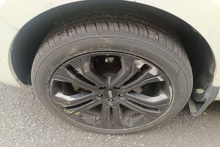 Used Wey VV5 2019 Upgraded Model 2.0T Two-Wheel Drive Flagship Version China V Standard Exterior 4