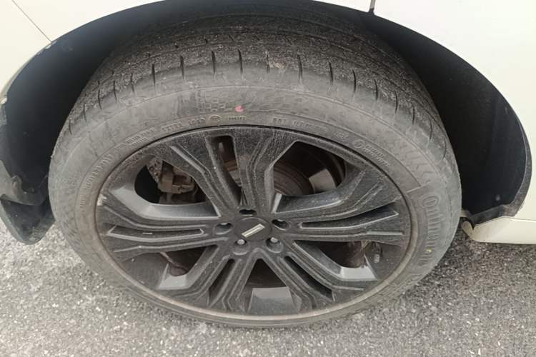 Used Wey VV5 2019 Upgraded Model 2.0T Two-Wheel Drive Flagship Version China V Standard Exterior 5