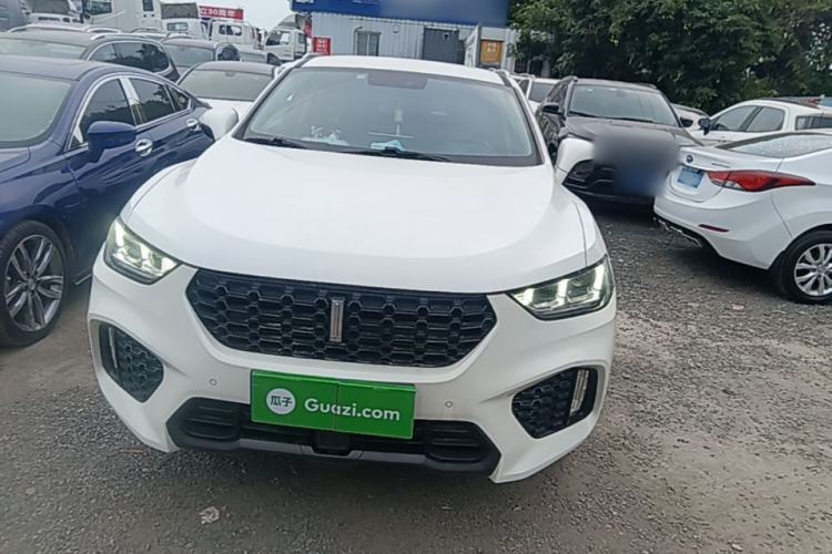 Used Wey VV5 2019 1.5T Two-Wheel Drive Color Pioneer Front
