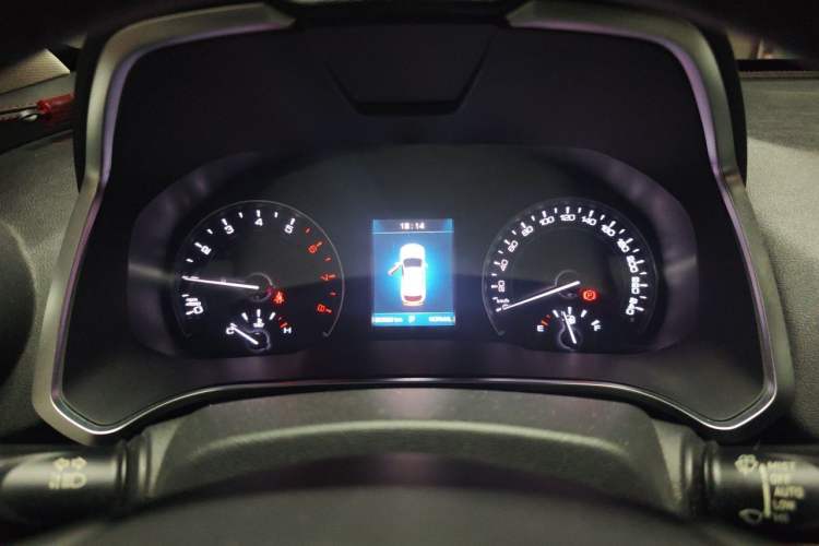 Used Wey VV5 2019 Upgraded Model 2.0T Two-Wheel Drive Ultra-Luxury Version China VI Standard Instrument Cluster