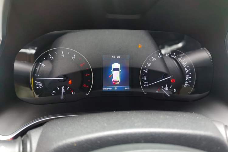 Used Wey VV5 2019 Upgraded Model 2.0T Two-Wheel Drive Ultra-Luxury Version China VI Standard Instrument Cluster