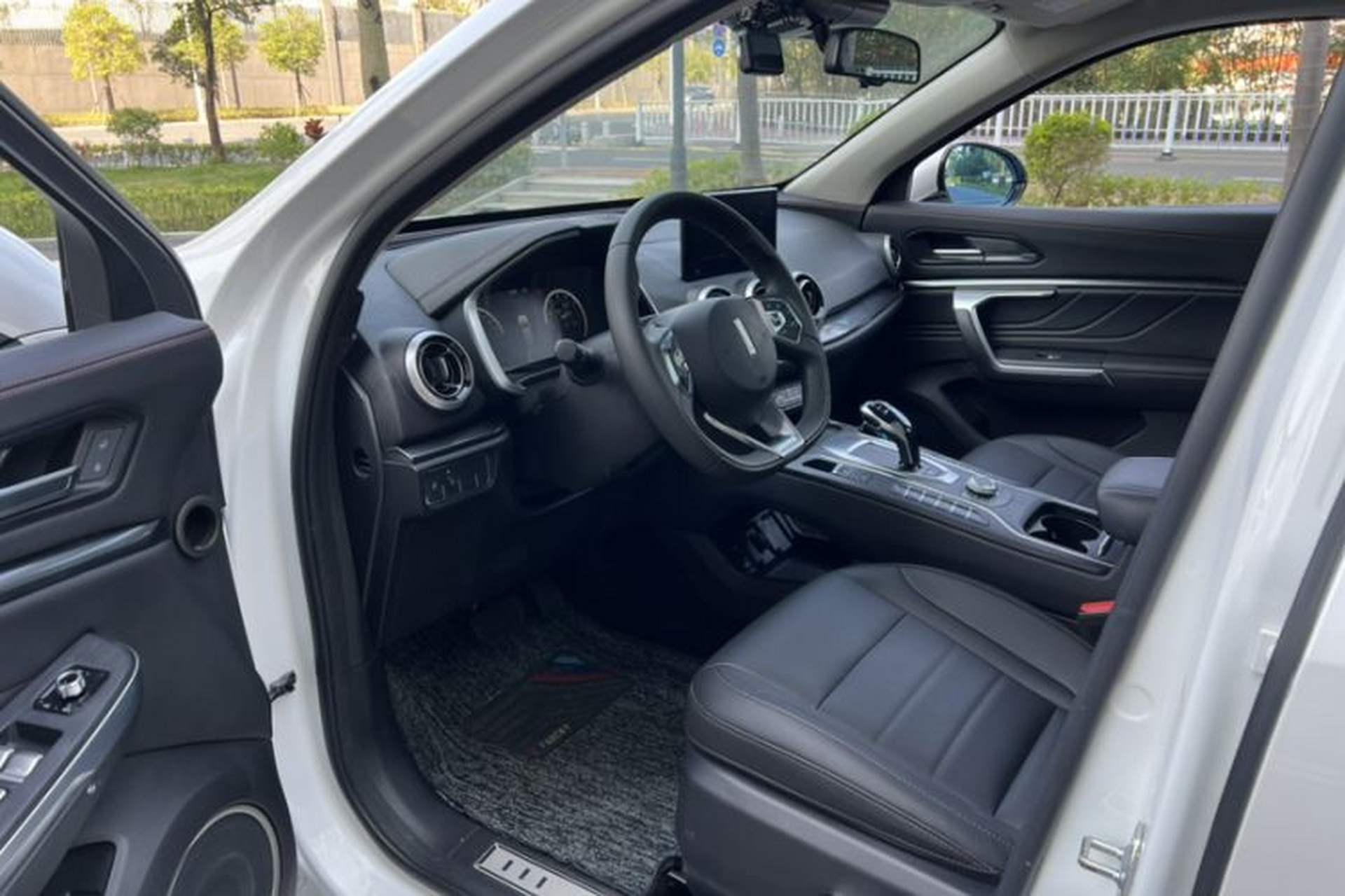 Used Wey VV5 2019 1.5T Two-Wheel Drive Smart Pioneer Interior 6