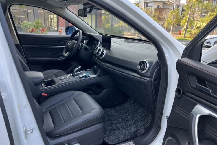 Used Wey VV5 2019 1.5T Two-Wheel Drive Smart Pioneer Interior 9