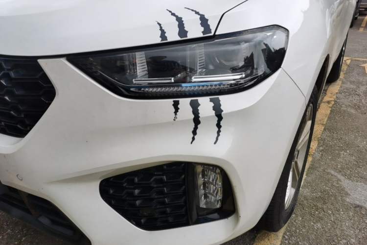 Used Wey VV5 2019 1.5T Two-Wheel Drive Color Pioneer Left Front Headlight