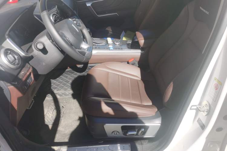 Used Wey VV5 2019 Upgraded Model 2.0T Two-Wheel Drive Ultra-Luxury Version China V Standard Left Front Seat