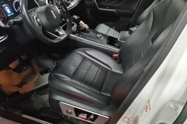 Used Wey VV5 2019 Upgraded Model 2.0T Two-Wheel Drive Ultra-Luxury Version China V Standard Left Front Seat