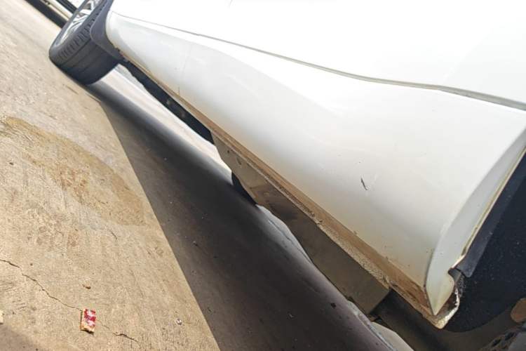 Used Wey VV5 2019 Upgraded Model 2.0T Two-Wheel Drive Ultra-Luxury Version China V Standard Left Side Sill