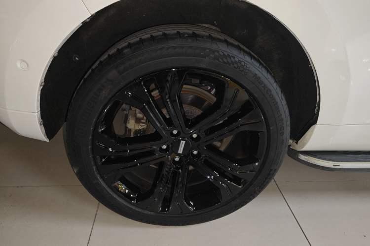 Used Wey VV5 2019 Upgraded Model 2.0T Two-Wheel Drive Flagship Version China V Standard Right Rear Wheel Hub