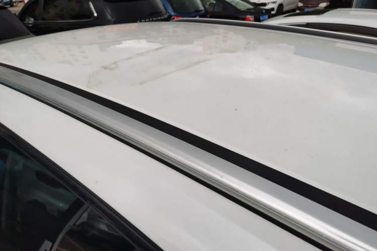 Used Wey VV5 2019 1.5T Two-Wheel Drive Color Pioneer Roof