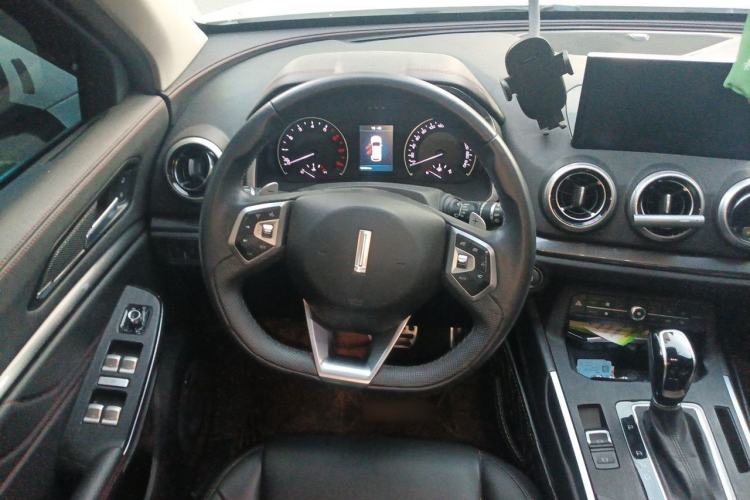 Used Wey VV5 2019 Upgraded Model 2.0T Two-Wheel Drive Ultra-Luxury Version China V Standard Steering Wheel