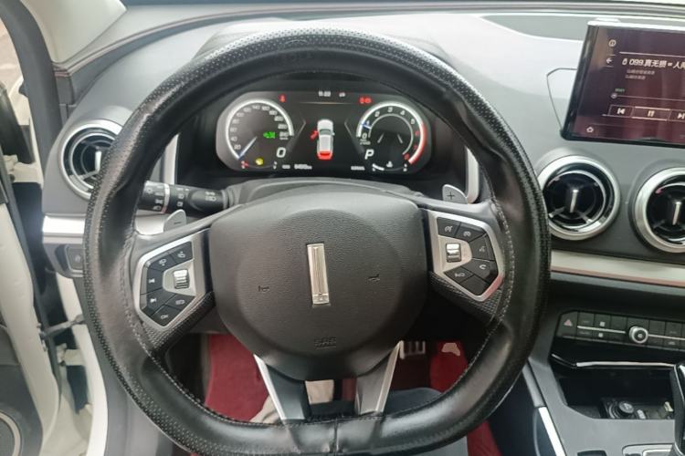 Used Wey VV5 2019 Upgraded Model 2.0T Two-Wheel Drive Flagship Version China V Standard Steering Wheel